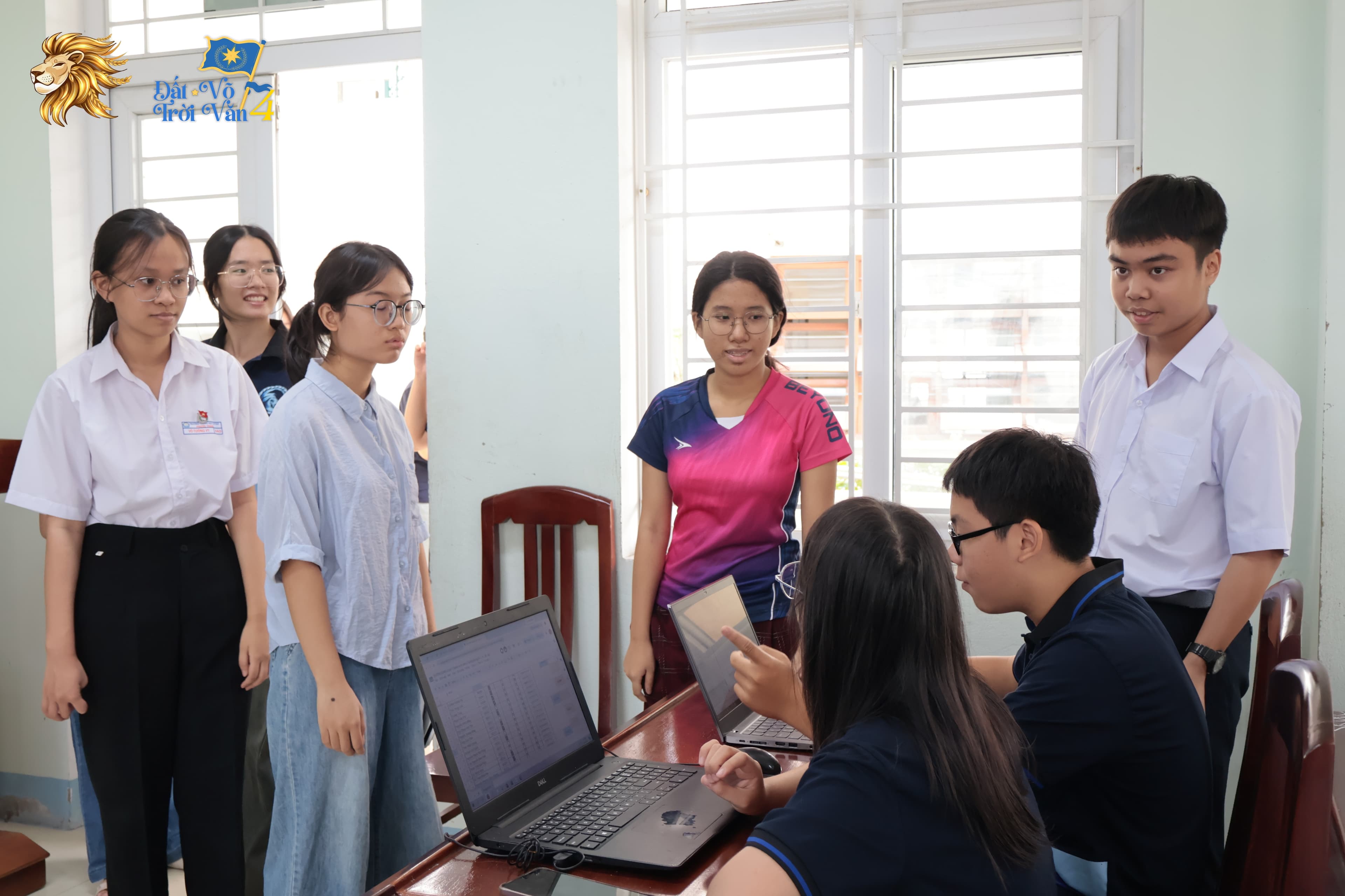 Đất võ trời văn 4 - vòng loại - khoảnh khắc 4